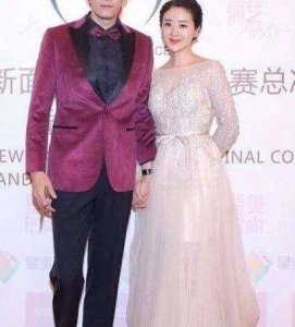 ​娱乐圈中4对低调的明星夫妻，低调到不敢相信他们是夫妻